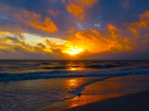 Sun Begins to Set On Sanibel 2011 | I Love Shelling